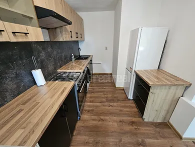 Na predaj 3-izbový byt, 64 m², Galanta, Zornička