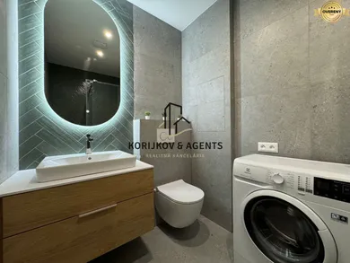Na prenájom 3-izbový byt, 55 m², Humenné, Námestie Slobody