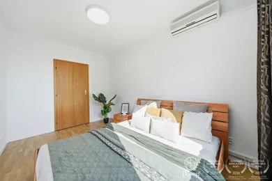 Na predaj 4-izbový byt, 134 m², Bratislava-Nové Mesto, Vajnorská