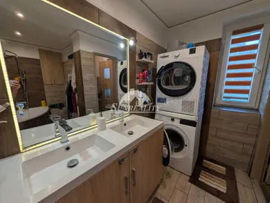 Na predaj 3-izbový byt, 58 m², Komárno