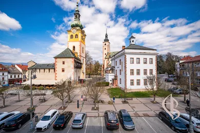 Na predaj objekt, 170 m², Banská Bystrica, Námestie Štefana Moyzesa