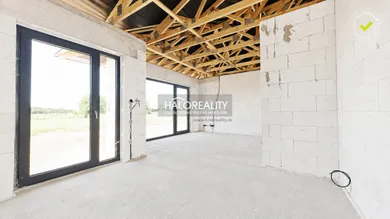 Na predaj dom, 385 m², Bátorove Kosihy