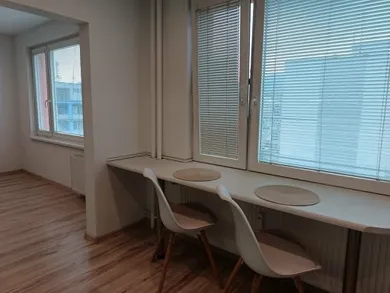 Na prenájom byt v Brezno · €450 · Dokončené