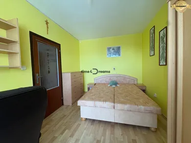 Na predaj 3-izbový byt, 59 m², Levice