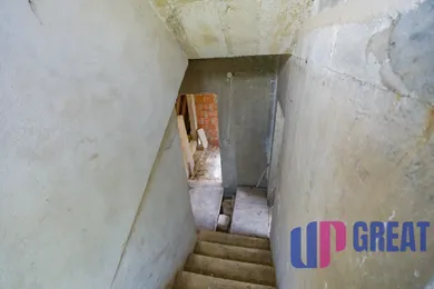 Na predaj 12-izbový dom, 422 m², Hrachovište