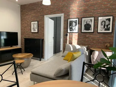 Na prenájom 2-izbový byt, 40 m², Banská Bystrica, Úľanská cesta