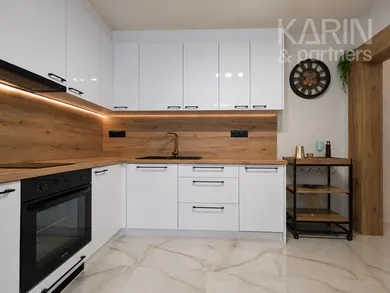 Na predaj 2-izbový byt, 40 m², Nová Baňa, Nábrežná 11