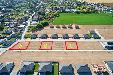 Na predaj pozemok, 550 m², Vydrany, Bez názvu