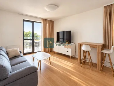Na predaj 2-izbový byt, 66 m², Nitra, Dolnohorská