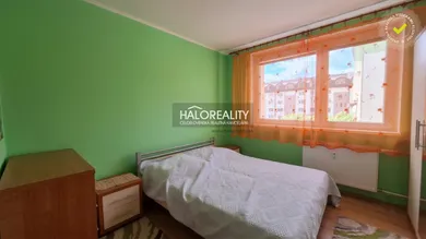 Na predaj 3-izbový byt, 66 m², Revúca
