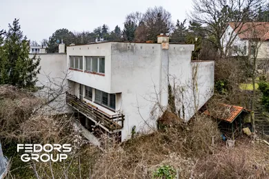 Na predaj 5-izbový dom, 210 m², Bratislava-Staré Mesto, Haydnova