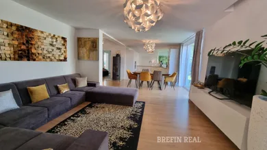 Na predaj 6-izbový dom, 120 m², Hrubá Borša