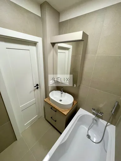 Na predaj 3-izbový byt, 60 m², Bratislava-Dúbravka, Karola Adlera