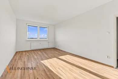 Na predaj 3-izbový byt, 65 m², Dunajská Streda, Nová Ves