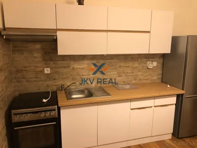 Na predaj 2-izbový byt, 64 m², Nitra, Jurkovičova