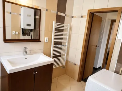 Na predaj 2-izbový byt, 59 m², Bratislava-Ružinov, Koceľova