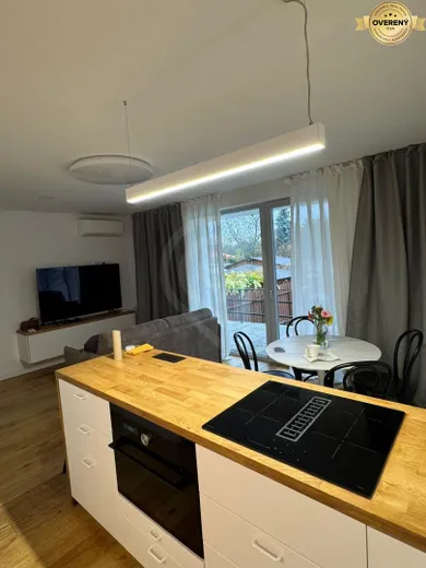 Domy na predaj 3-izbový, Bratislava-Rača · €359 500
