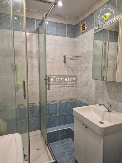 Na predaj 2-izbový byt, 45 m², Brezová pod Bradlom