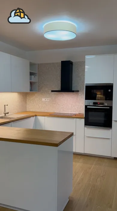 Na predaj 3-izbový byt, 89 m², Banská Bystrica