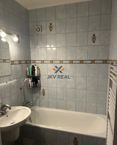 Na prenájom 2-izbový byt, 64 m², Malacky, Zahorácka ulica