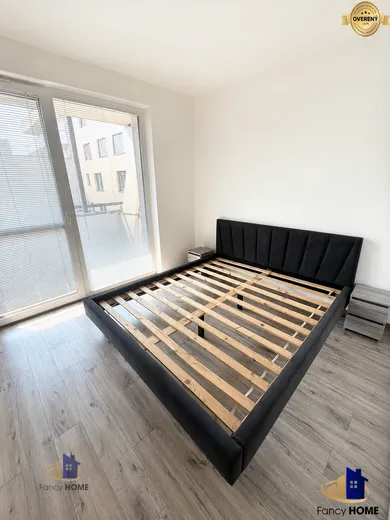 Na prenájom 2-izbový byt, 62 m², Košice-Sever, Alvinczyho