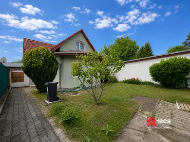 Na predaj dom v Bratislava-Ružinov · €365 000 · Novostavba
