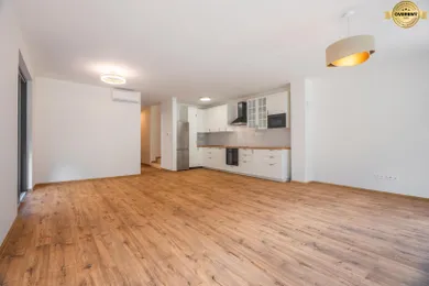Na prenájom 5-izbový dom, 155 m²