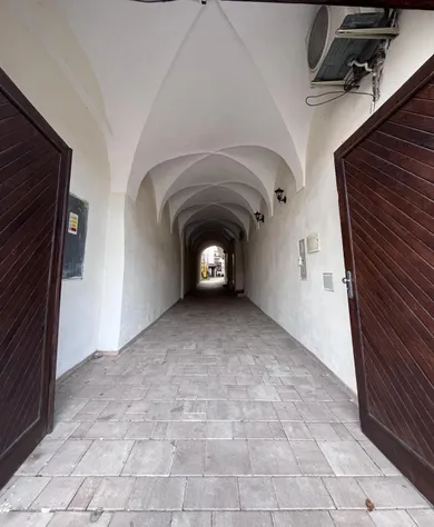 Eladó lakások, 2-szobás, Košice-Staré Mesto · €275 000