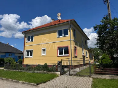 Byty na predaj 3-izbový, Liptovský Mikuláš · €270 000