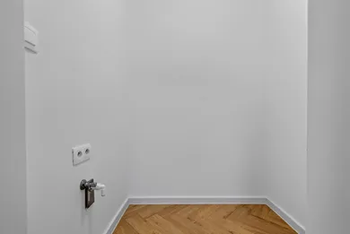 Na predaj 4-izbový byt, 100 m², Bratislava-Karlova Ves, Pod Rovnicami
