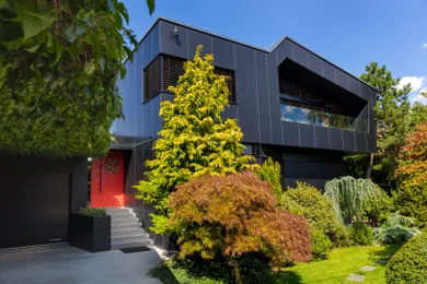 Domy na predaj 8-izbový, Senec · €2 200 000