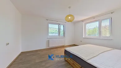 Na predaj 6-izbový dom, 250 m², Skalité