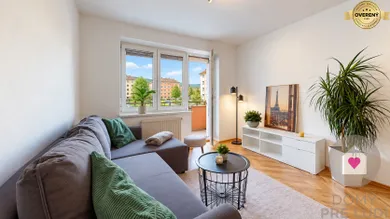 Na prenájom 2-izbový byt, 60 m², Pezinok, Dona Sandtnera