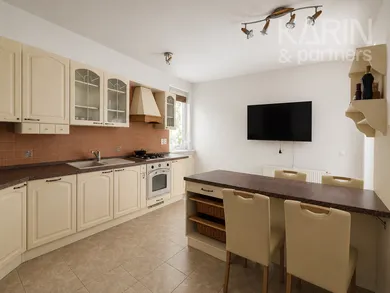 Na prenájom dom, 100 m², Chorvátsky Grob, Jaseňová