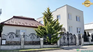 Domy na predaj 8-izbový, Pozdišovce · €469 000
