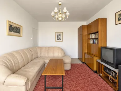 Na predaj 2-izbový byt, 68 m², Bratislava-Petržalka, Vilová