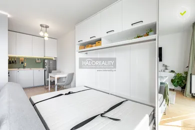 Na prenájom 1-izbový byt, 32 m², Galanta, Hodská