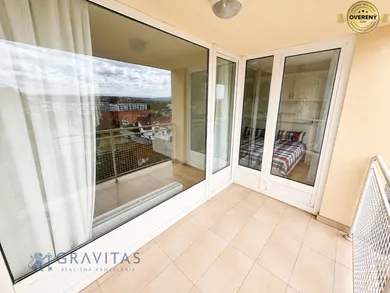 Na prenájom 3-izbový byt, 74 m², Bratislava-Devínska Nová Ves
