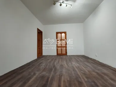 Mieszkania na sprzedaż, 2-pokojowe, Košice-Staré Mesto · €181 900