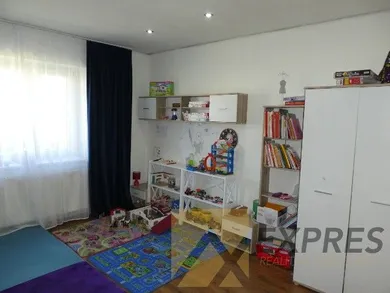 Na predaj 4-izbový dom, 178 m², Ráztočno, Morovnianská