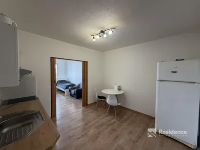 Na prenájom 1-izbový byt, 41 m², Liptovský Mikuláš, 1. mája 1962/111
