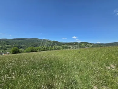 Na predaj pozemok, Hrabičov
