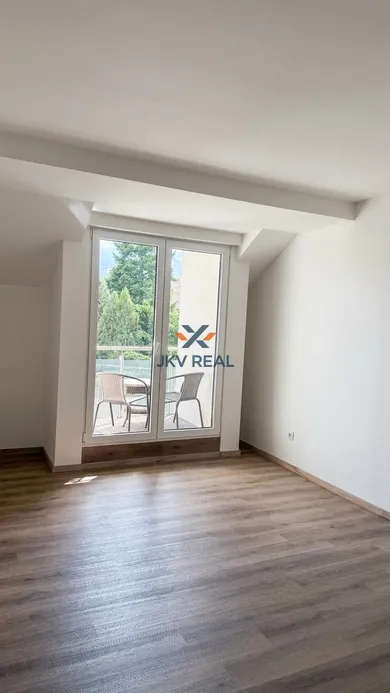 Na predaj 2-izbový byt, 44 m², Nové Zámky