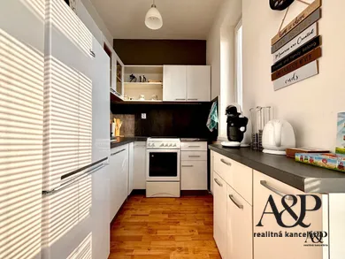Na prenájom 1-izbový byt, 37 m², Senica, Jána Bežu