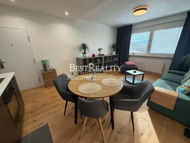 Na predaj 2-izbový byt, 43 m², Bratislava-Lamač, Bakošova