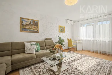 Na predaj 2-izbový byt, 55 m², Bratislava-Dúbravka, Karola Adlera