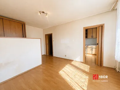 Na predaj 1-izbový byt, 29 m², Bratislava-Podunajské Biskupice