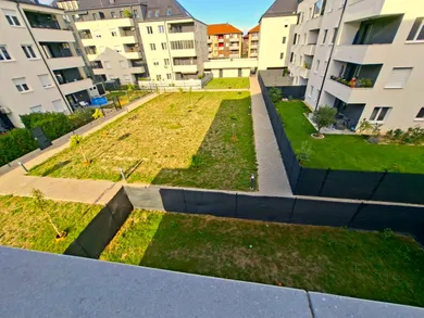 Na predaj 3-izbový byt, 65 m²