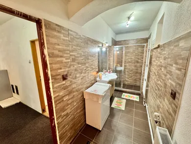 Na predaj dom, 548 m², Vavrišovo