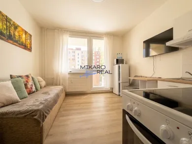 Квартиры в аренду, 1-комнатные, Bratislava-Ružinov · €410